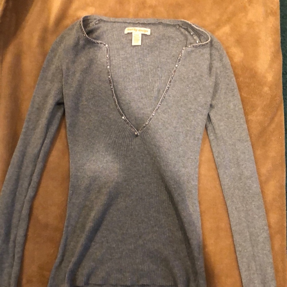 V Neck Long sleeve